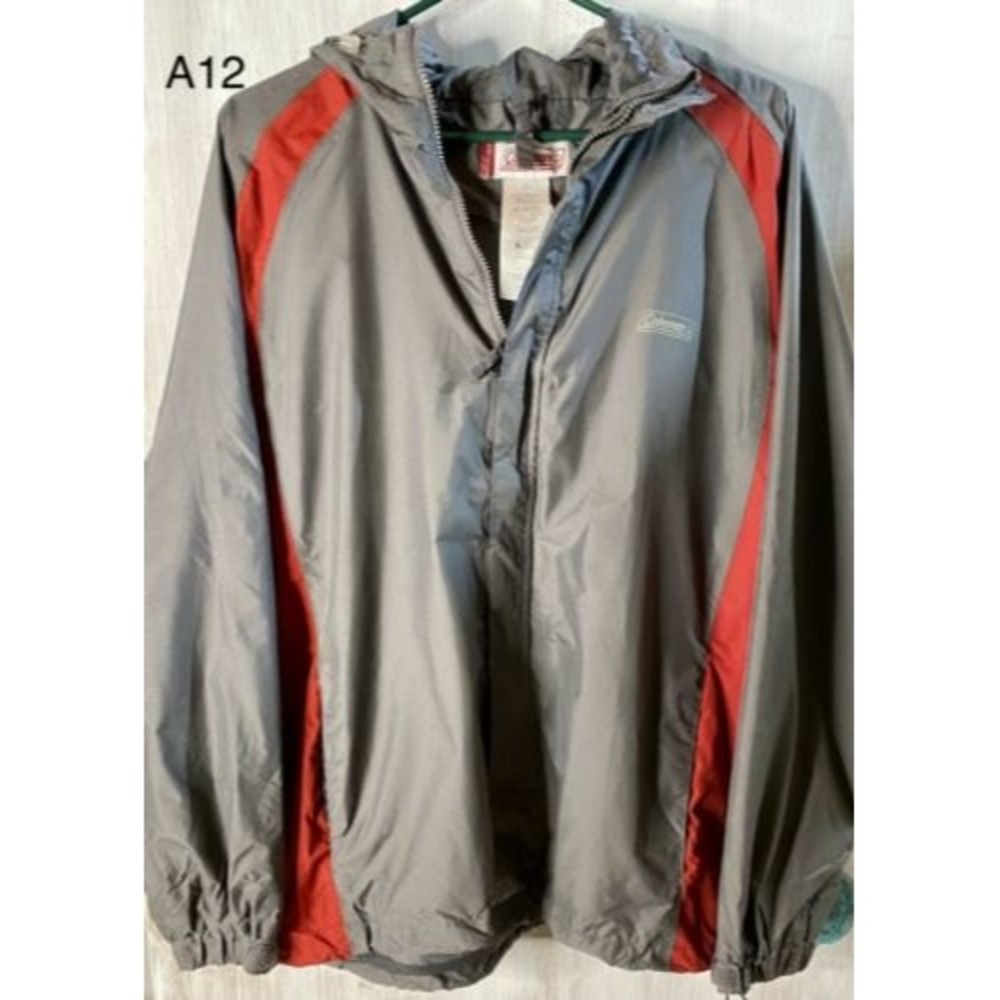 Coleman‎ Jacket Coat Mens Outdoor Gray & Red  Size L Excellent Condition!